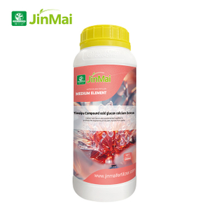 Engrais acide compos&eacute; de glucane, de calcium et de bore